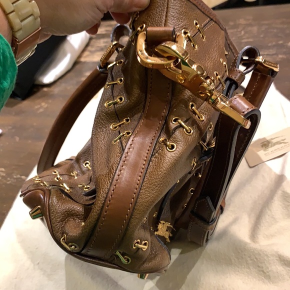 Burberry Lowry Stitch Handbag Tote🤎 - Picture 8 of 14